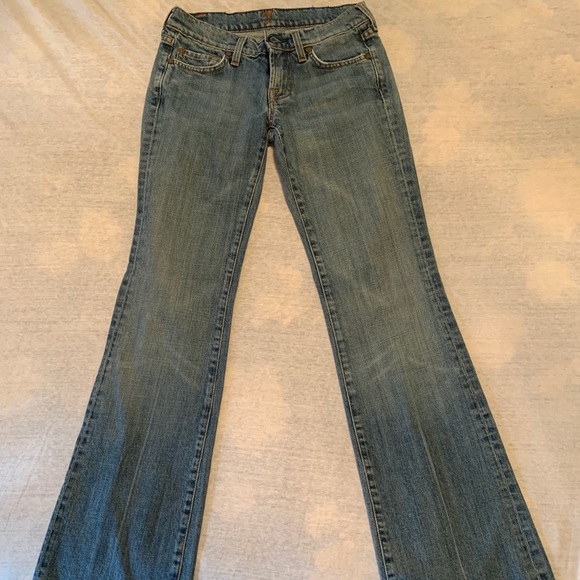 7 For All Mankind - Picture 2 of 3